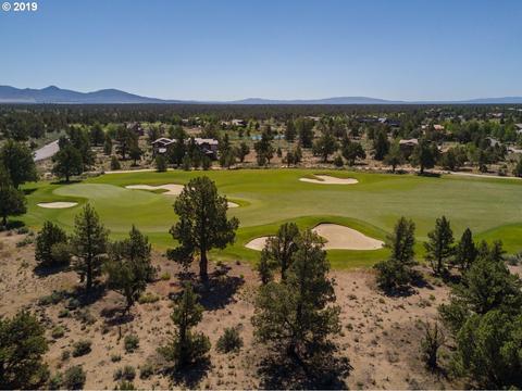 23043 Canyon View Loop, Bend, OR 97701 photo 1