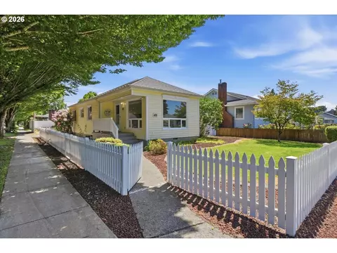476 20th Ave, Longview, WA 98632