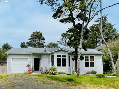 335 SW South Point St, Depoe Bay, OR 97341