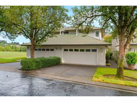21955 Chelan Loop, West Linn, OR 97068