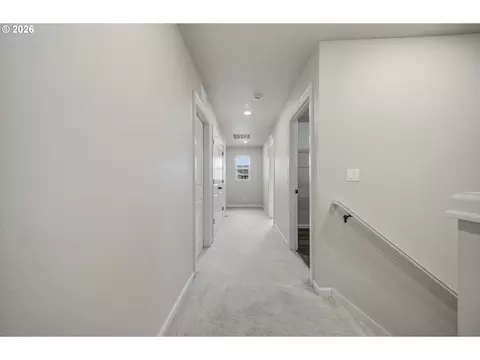 Entry Way - 4128 SW Emerald Ave, Gresham, OR 97080 photo 3 of 3