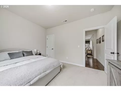 Bedroom - 4128 SW Emerald Ave, Gresham, OR 97080 photo 7 of 7