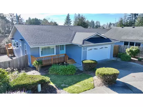 6758 Jasmine Ct, Brookings, OR 97415