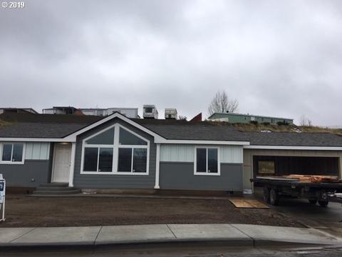 3088 SW River View Dr, Pendleton, OR 97801 photo 1