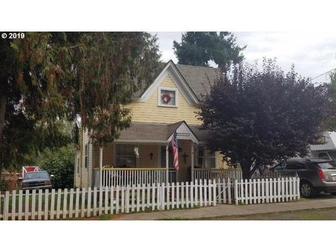 124 Birch St, Yoncalla, OR 97499 photo 1