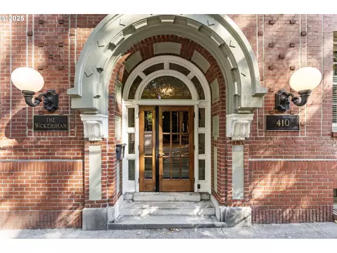 410 NW 18th Ave #503, Portland, OR 97209
