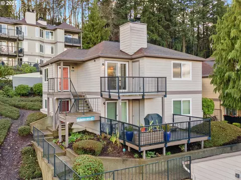 20925 Fawn Ct #47, West Linn, OR 97068