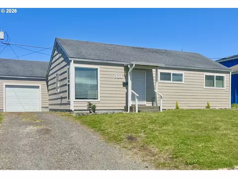 934 Pacific Ave, Coos Bay, OR 97420