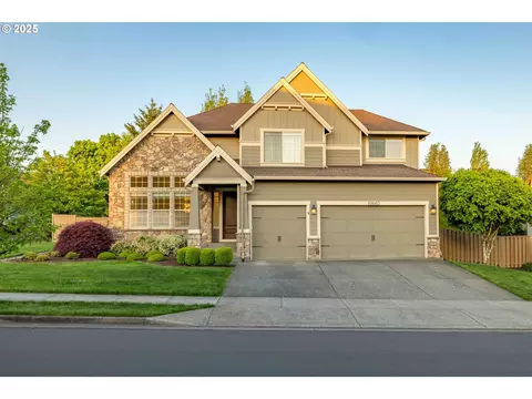 10602 SE Mirandol St, Happy Valley, OR 97086