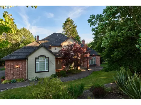 9500 NE Meadow Loop, Newberg, OR 97132 photo 1