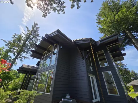 3037 NE Rocky Butte Rd, Portland, OR 97220