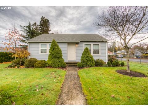 400 N Broadway St, Estacada, OR 97023 photo 1