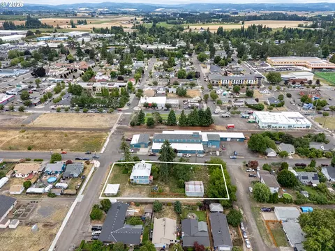 View/Area - 122 S 12th Ave, Cornelius, OR 97113 photo 4 of 5