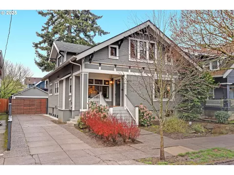 4004 SE Grant St, Portland, OR 97214