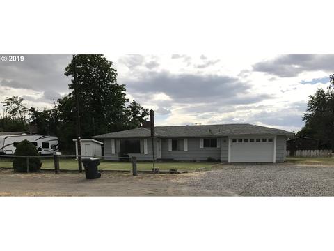 520 S First St, Irrigon, OR 97844 photo 1