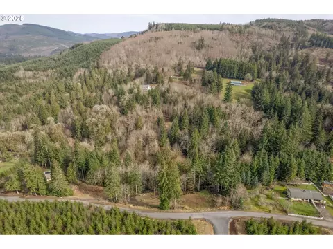 Young Rd, Kelso, WA 98626
