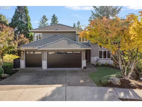3900 Edgewood Ct, West Linn, OR 97068