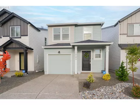 10404 NE 46th St, Vancouver, WA 98682