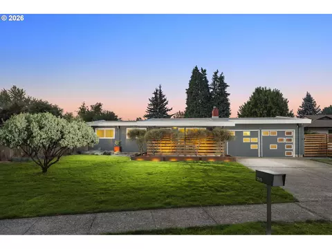 17915 NW Tillamook Dr, Portland, OR 97229