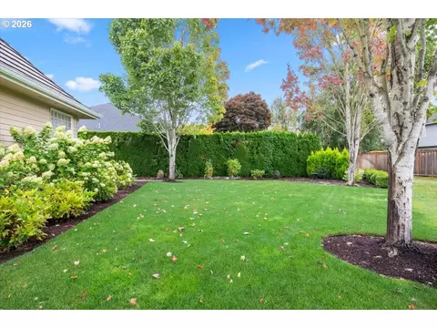 Exterior - 644 Casper Loop N, Keizer, OR 97303 photo 10 of 13