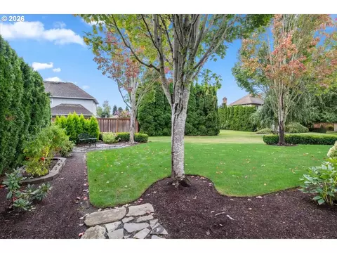 Exterior - 644 Casper Loop N, Keizer, OR 97303 photo 11 of 13
