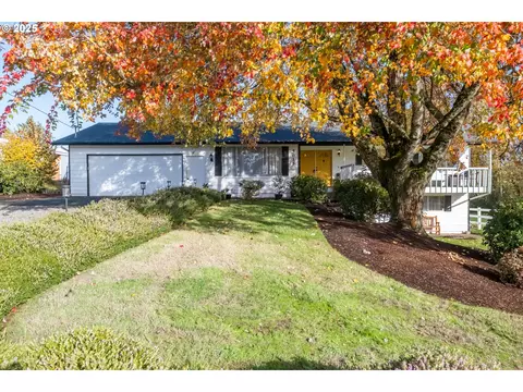 5015 NE Auburn Rd, Salem, OR 97317