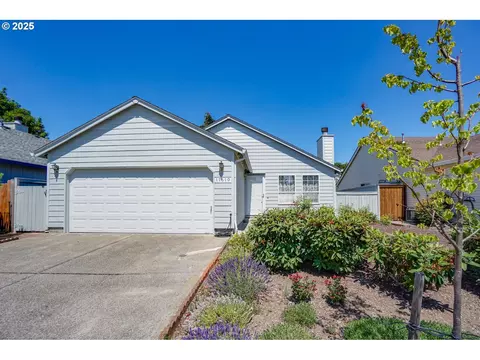 17610 SE 22nd St, Vancouver, WA 98683