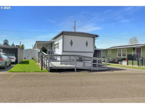 501 Division Ave #12, Eugene, OR 97404 photo 1