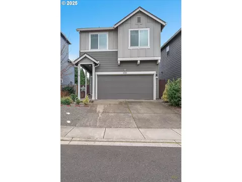33262 SW Havlik Dr, Scappoose, OR 97056