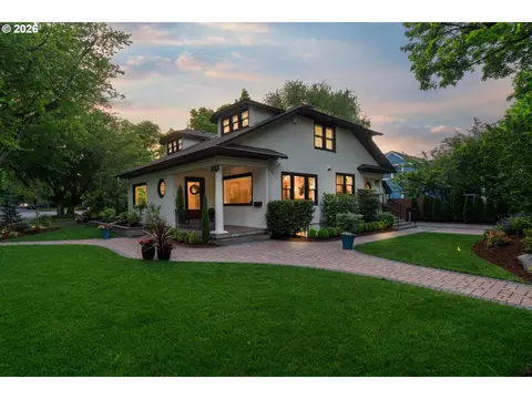3333 SE Crystal Springs Blvd, Portland, OR 97202