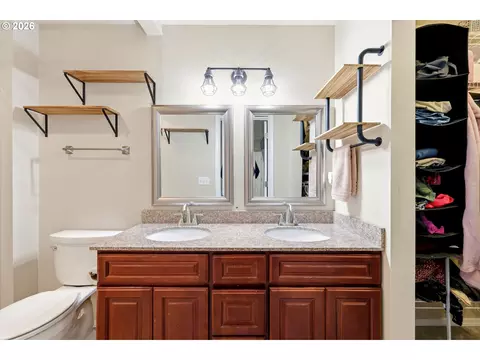 Bath - 2893 NE Juniper Ave, Gresham, OR 97030 photo 1 of 3