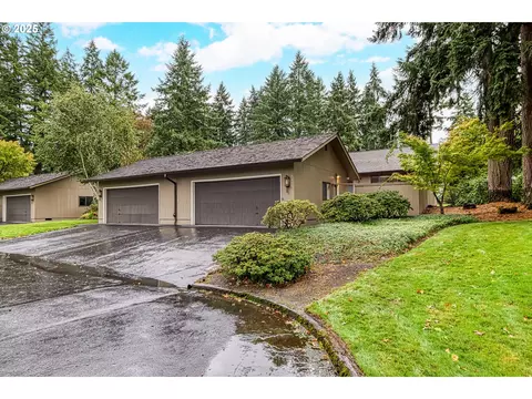 7490 SW Kimberly Ct, Beaverton, OR 97008