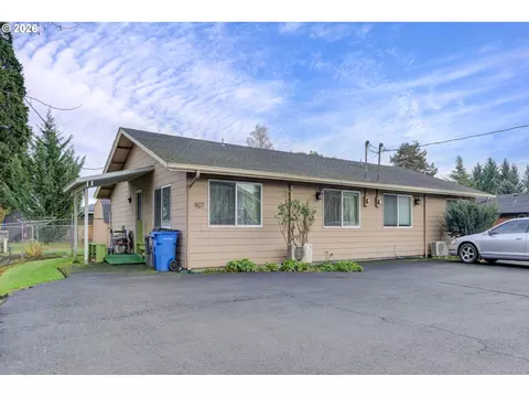 907 NE 1st Ave, Battle Ground, WA 98604