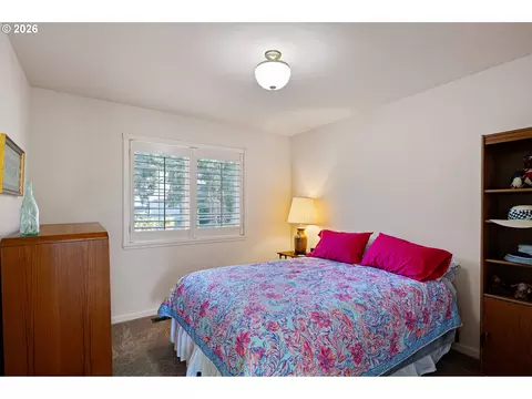2002 Morning View Dr, Eugene, OR 97405 photo 28