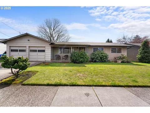 1800 NW 6th Dr, Gresham, OR 97030