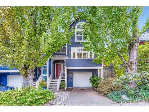3614 S Corbett Ave, Portland, OR 97239