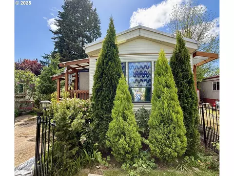 87911 Territorial Rd #19, Veneta, OR 97487