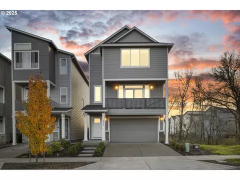 4236 E Willakenzie St, Newberg, OR 97132