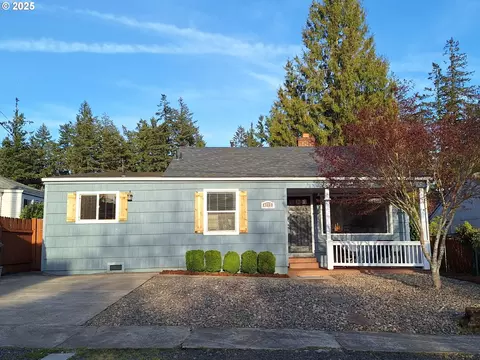 4777 Exeter St, West Linn, OR 97068