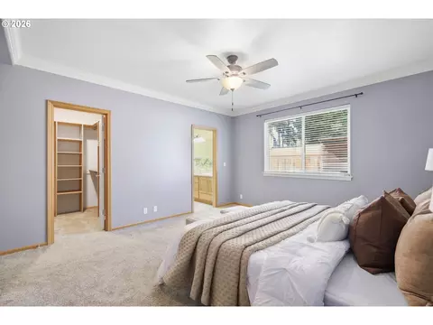 Bedroom - 3714 Robbie St, Eugene, OR 97404 photo 2 of 6