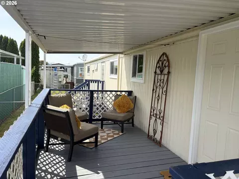 2902 E 2nd St, Newberg, OR 97132 photo 4