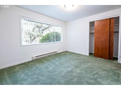 Bedroom - 4865 Whiteaker St, Eugene, OR 97405 photo 6 of 7
