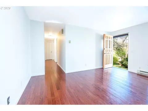 Living - 4865 Whiteaker St, Eugene, OR 97405 photo 4 of 5