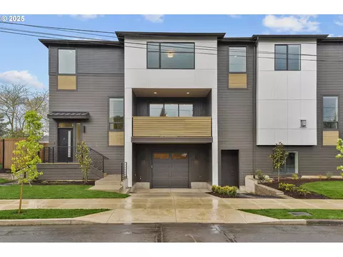 3541 NEmerson St, Portland, OR 97211
