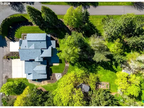 View/Area - 19245 SW Heightsview Dr, Beaverton, OR 97007 photo 2 of 2
