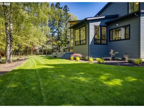 Exterior - 19245 SW Heightsview Dr, Beaverton, OR 97007 photo 6 of 6