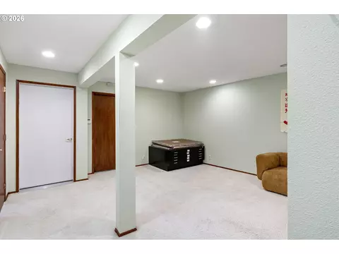 Other - 2854 Warren St, Eugene, OR 97405 photo 6 of 8