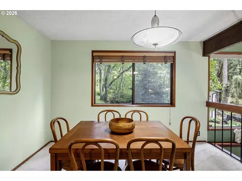 Dining - 2854 Warren St, Eugene, OR 97405 photo 1 of 4