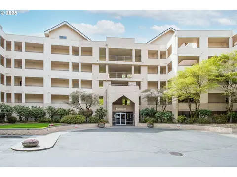 6685 W Burnside St #324, Portland, OR 97210
