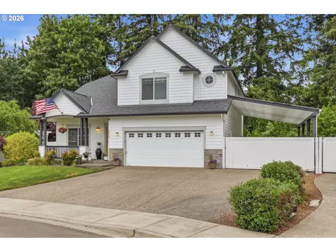 Exterior - 1090 N 26th Ter, Cornelius, OR 97113 photo 3 of 12